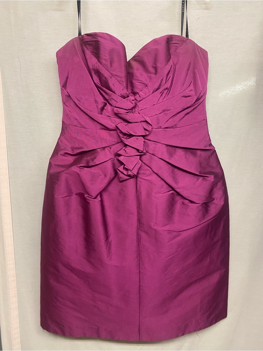 Alexia Admor Strapless Magenta Party Dress